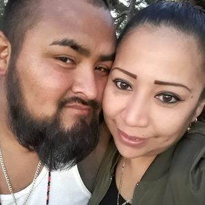 Meet your Posher, Gloria